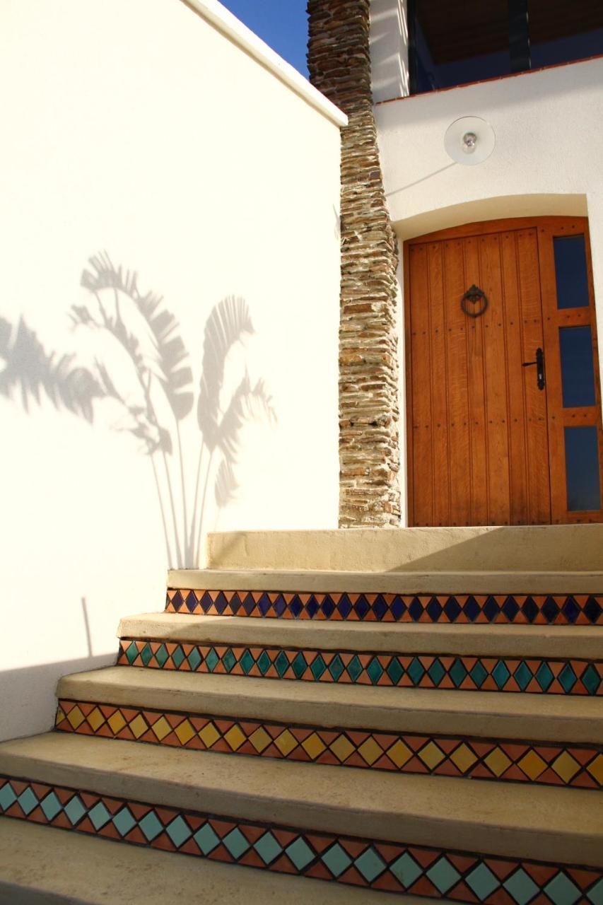 Asinerie Kuleni Hotel Ponteilla Exterior photo
